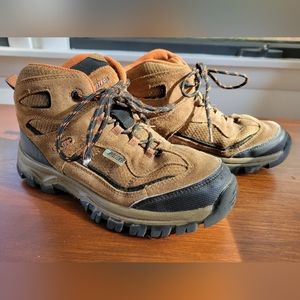 Kids Hi-Tec Hiking Boots youth size 5